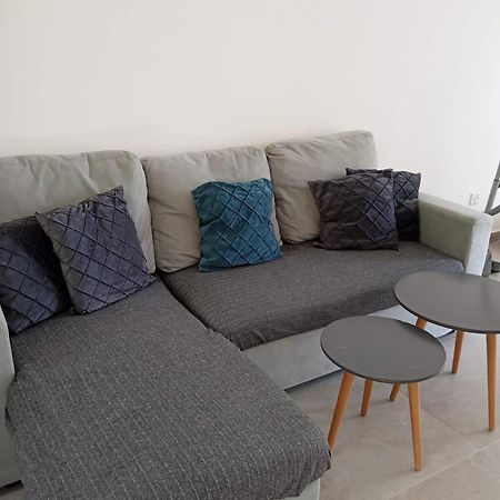Mari House-Close To The Beach Paphos Buitenkant foto