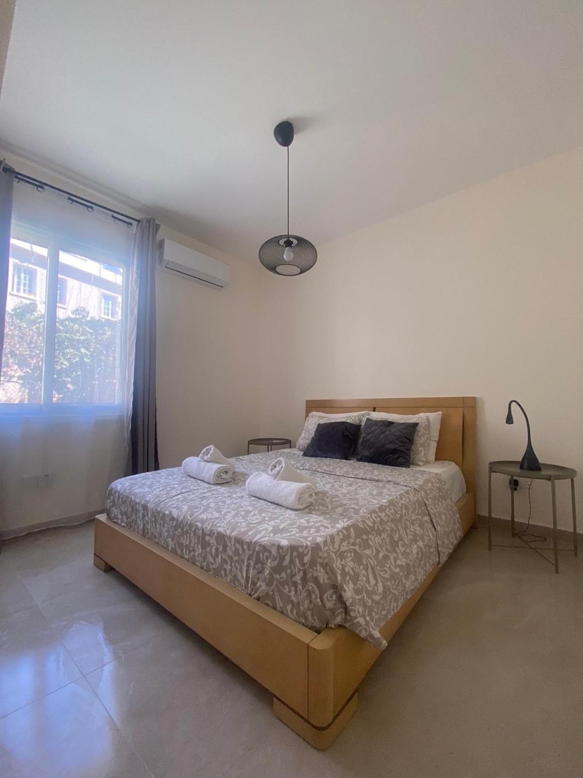 Mari House-Close To The Beach Paphos Buitenkant foto
